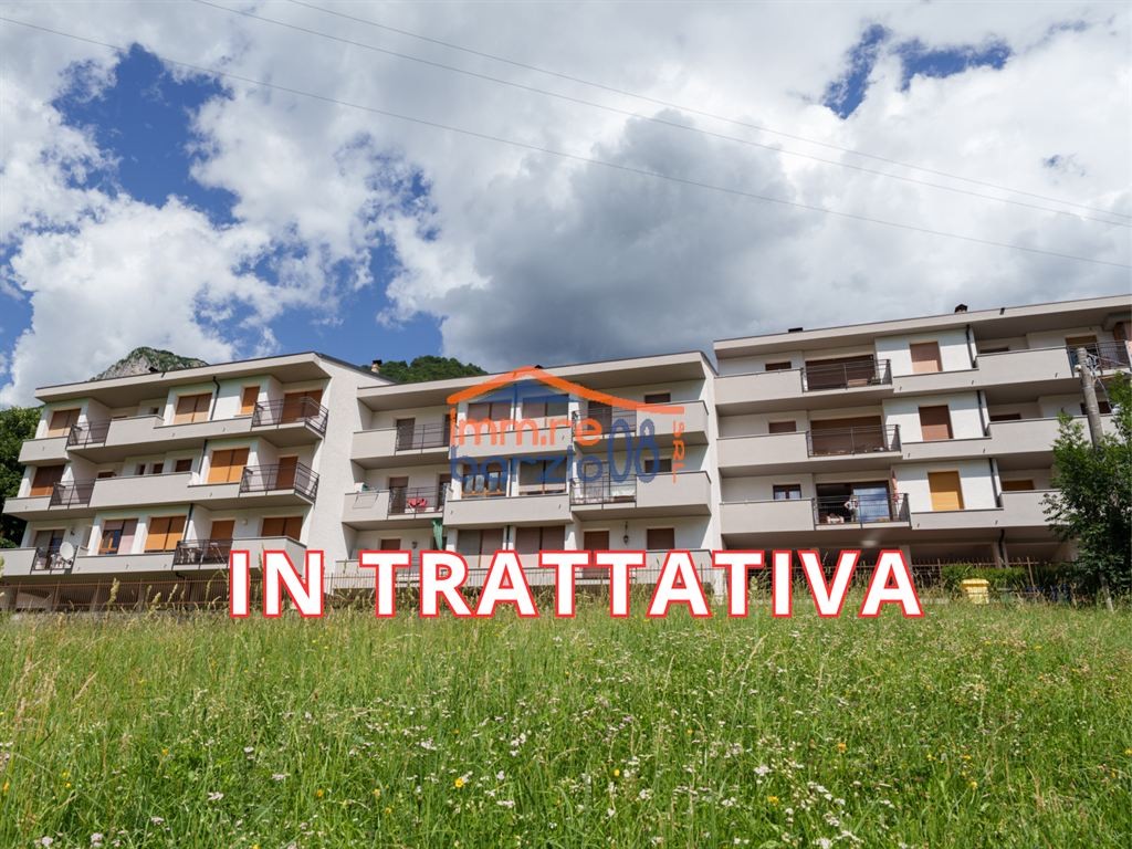 TRILOCALE CON BALCONI E BOX - BARZIO
