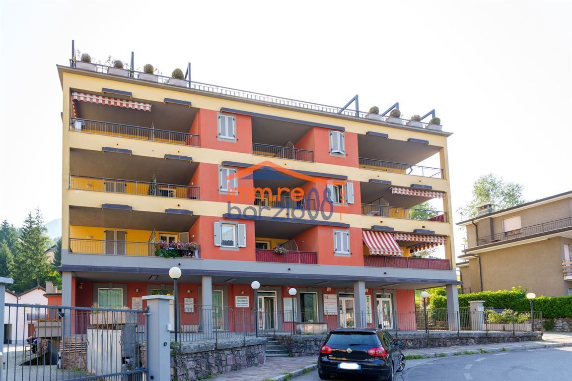 BILOCALE CON POSTO AUTO - TACENO